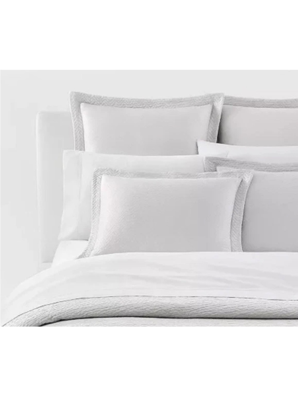 NWT 2 Ralph Lauren Soft Grey Standard Shams Kaia Matelasse Cotton Blend $120 Ea